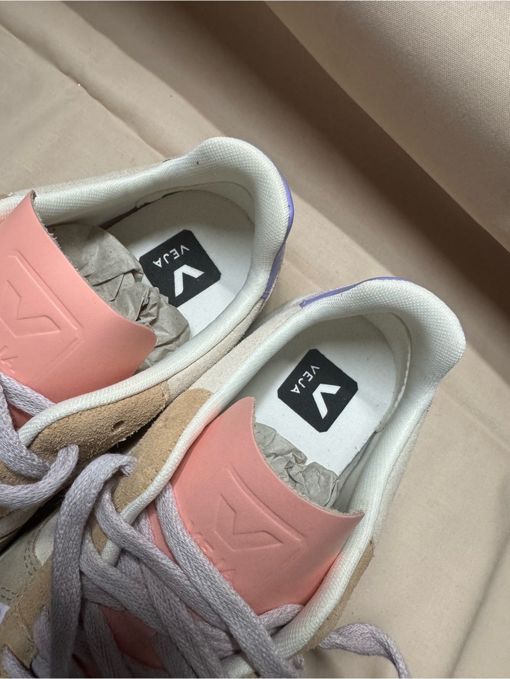 Veja V-10 suede sneakers - Picture 9 of 9